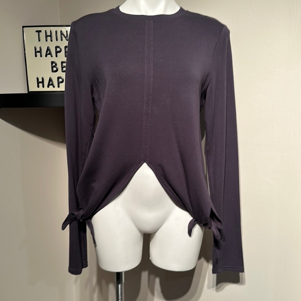 1/2 Price Sale (was $40) Athleta Nirvana Side Tie Supersoft Sweatshirt  Sz M